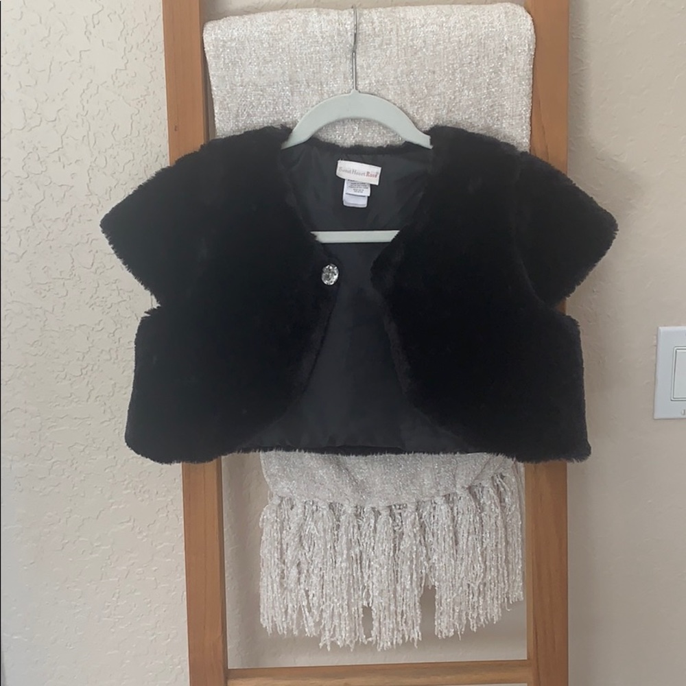 Faux Fur cropped Jacket